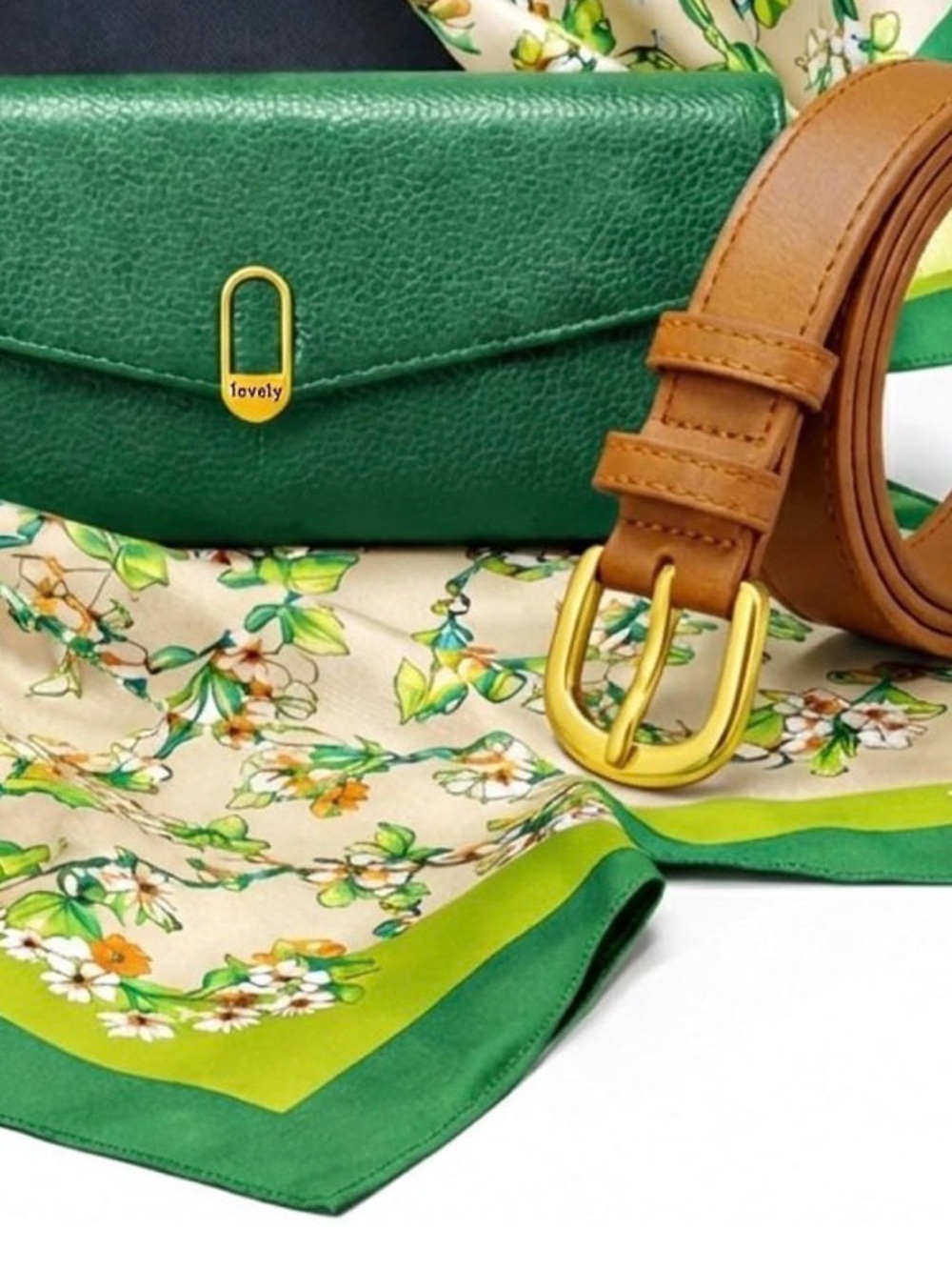 Women’s 3-Piece Gift Set Leather Wallet Belt Silk Scarf Green Tan